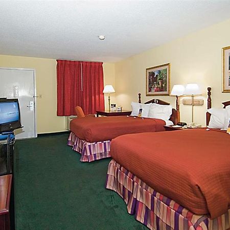 Best Inn Booneville Room photo