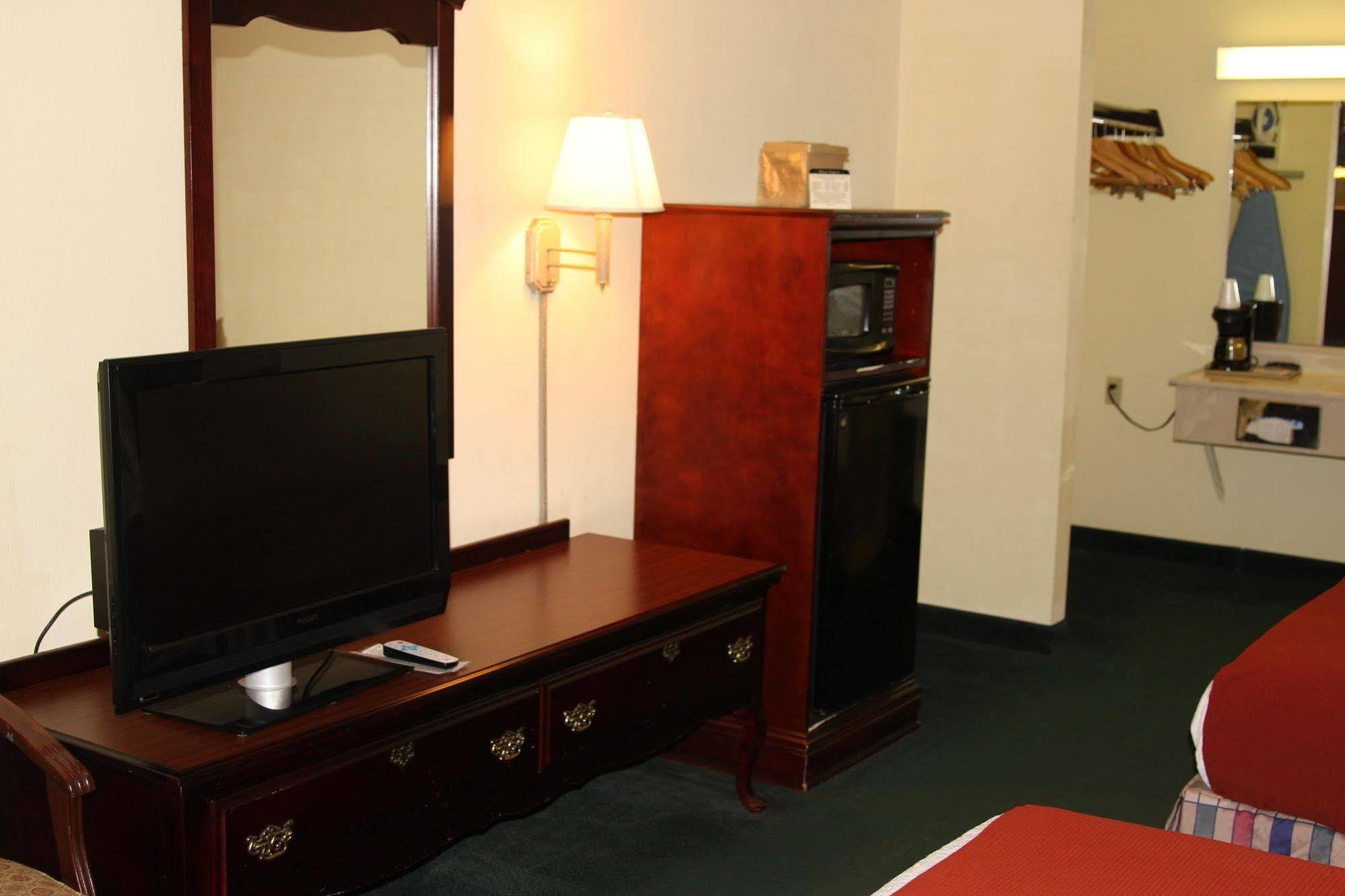 Best Inn Booneville Exterior photo